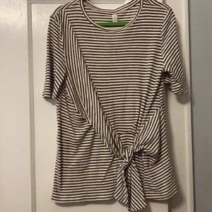 Striped side bow top